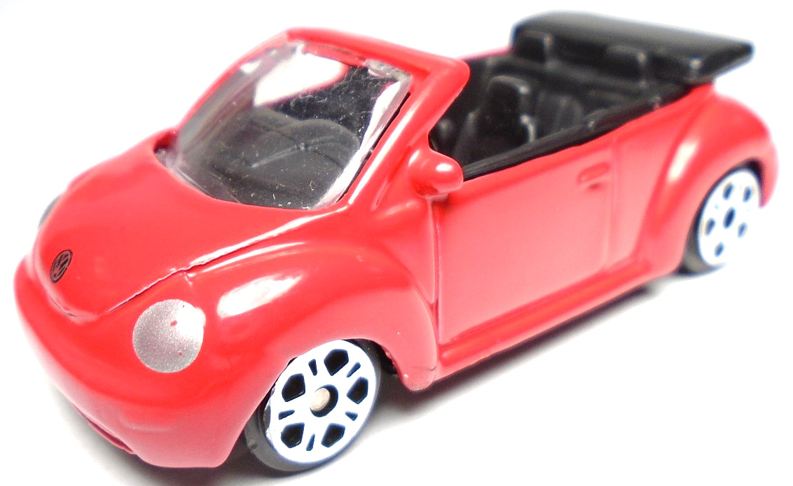 2021 MAISTO VOLKSWAGEN NEW BEETLE VW BUG RED CABRIOLET 1:64 DIECAST 2 3/4\ 2021 MAISTO VOLKSWAGEN NEW BEETLE VW BUG RED CABRIOLET 1:64 DIECAST 2 3/4\
