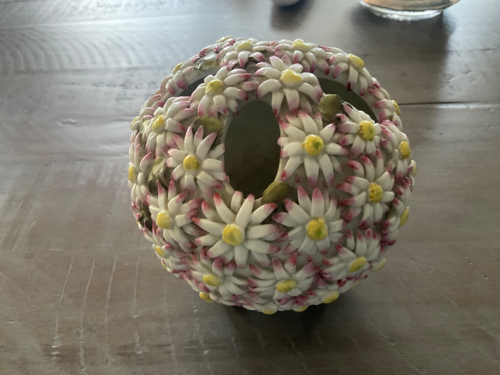 Vtg Antique English Schneeballen Porcelain Encrusted Pot Pourri flower frog