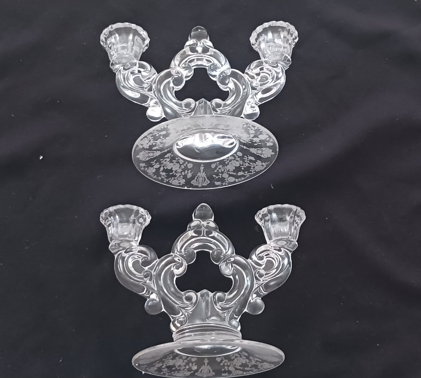 VINTAGE PAIR CAMBRIDGE CLEAR ROSEPOINT ETCHED CANDELABRA CANDLE HOLDER 2 LIGHT