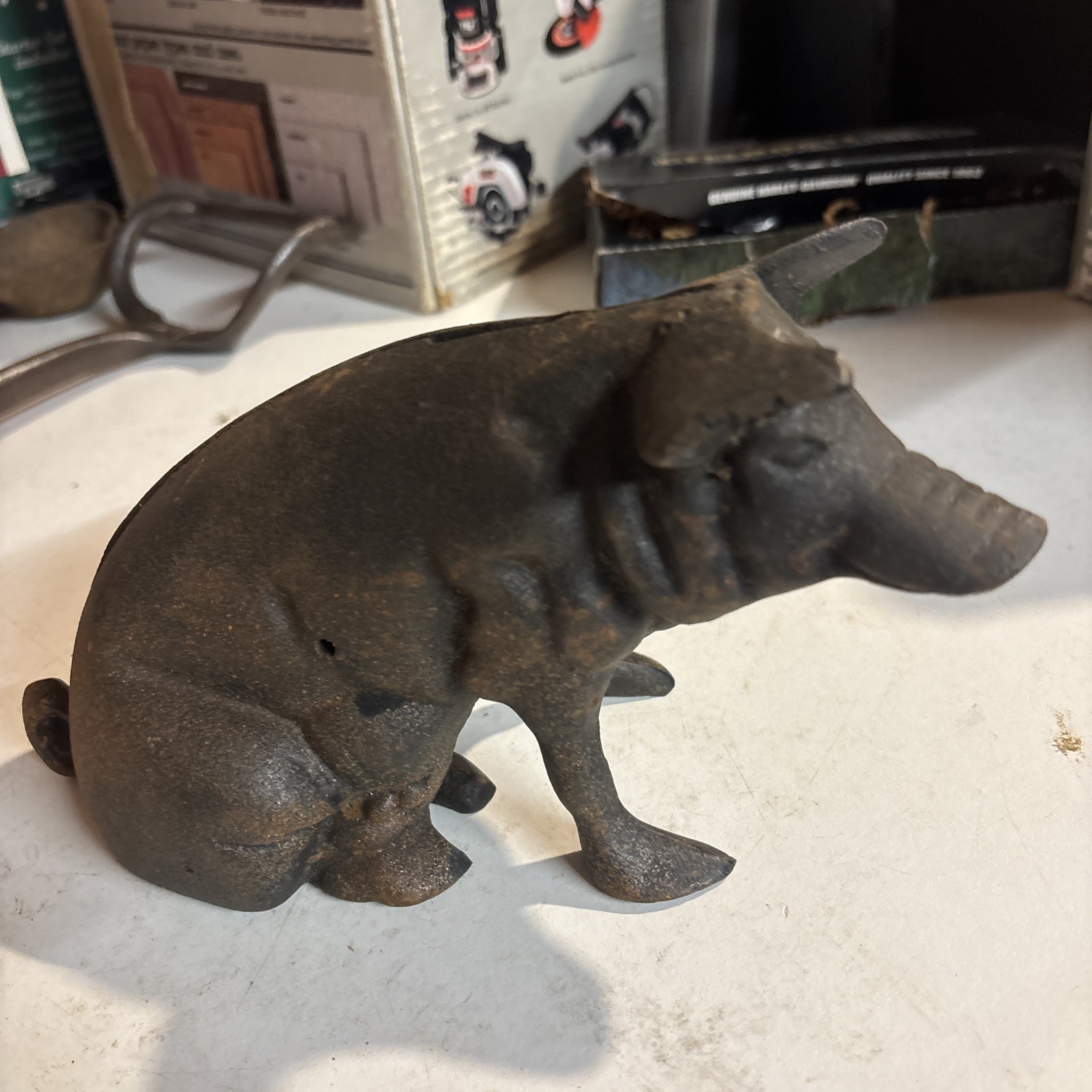 Vintage Cast Iron Pig Bank 9\ Vintage Cast Iron Pig Bank 9\