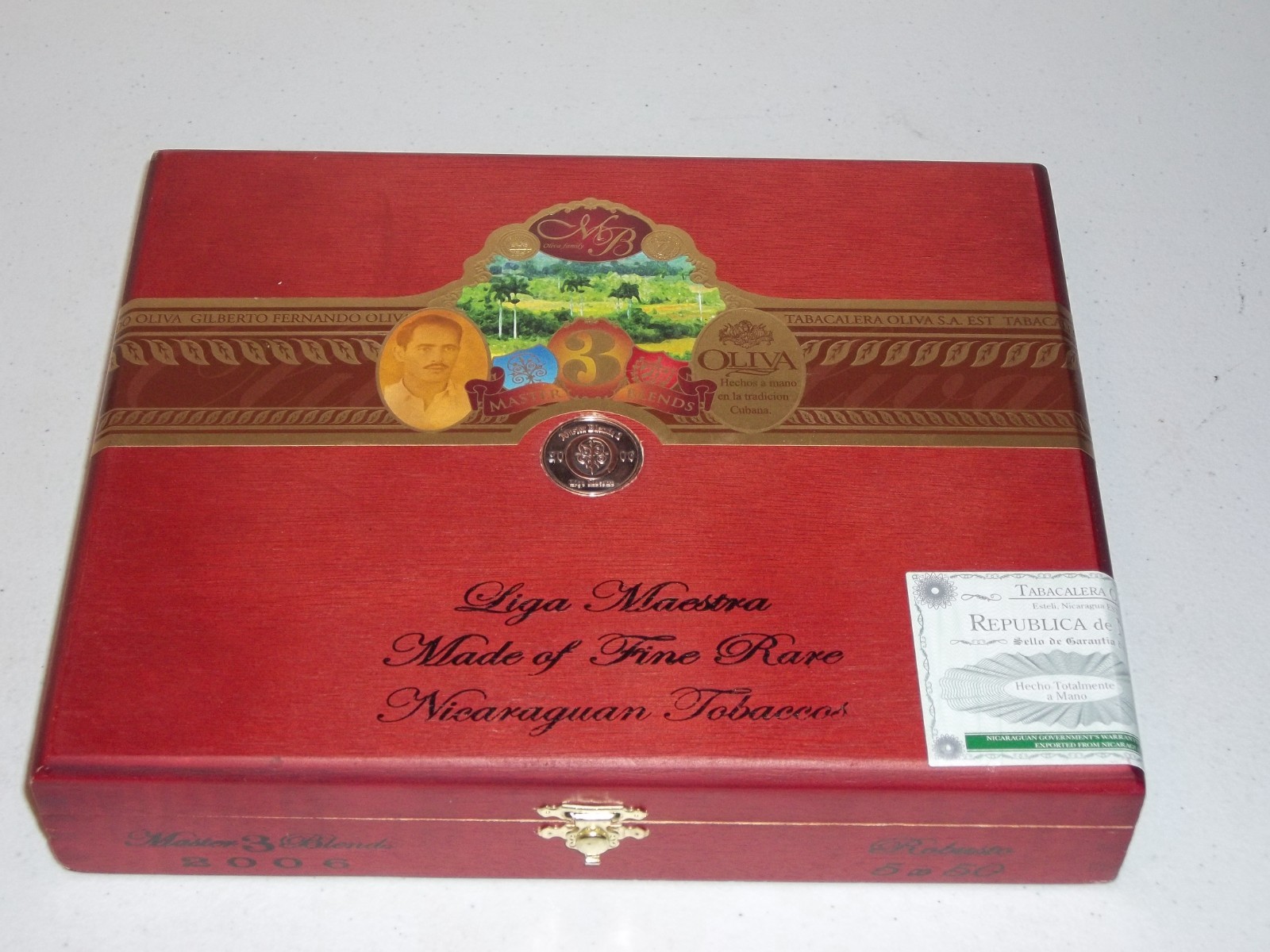 Vintage Tabacalera Oliva Cigar Wooden Box  (Empty) 8\