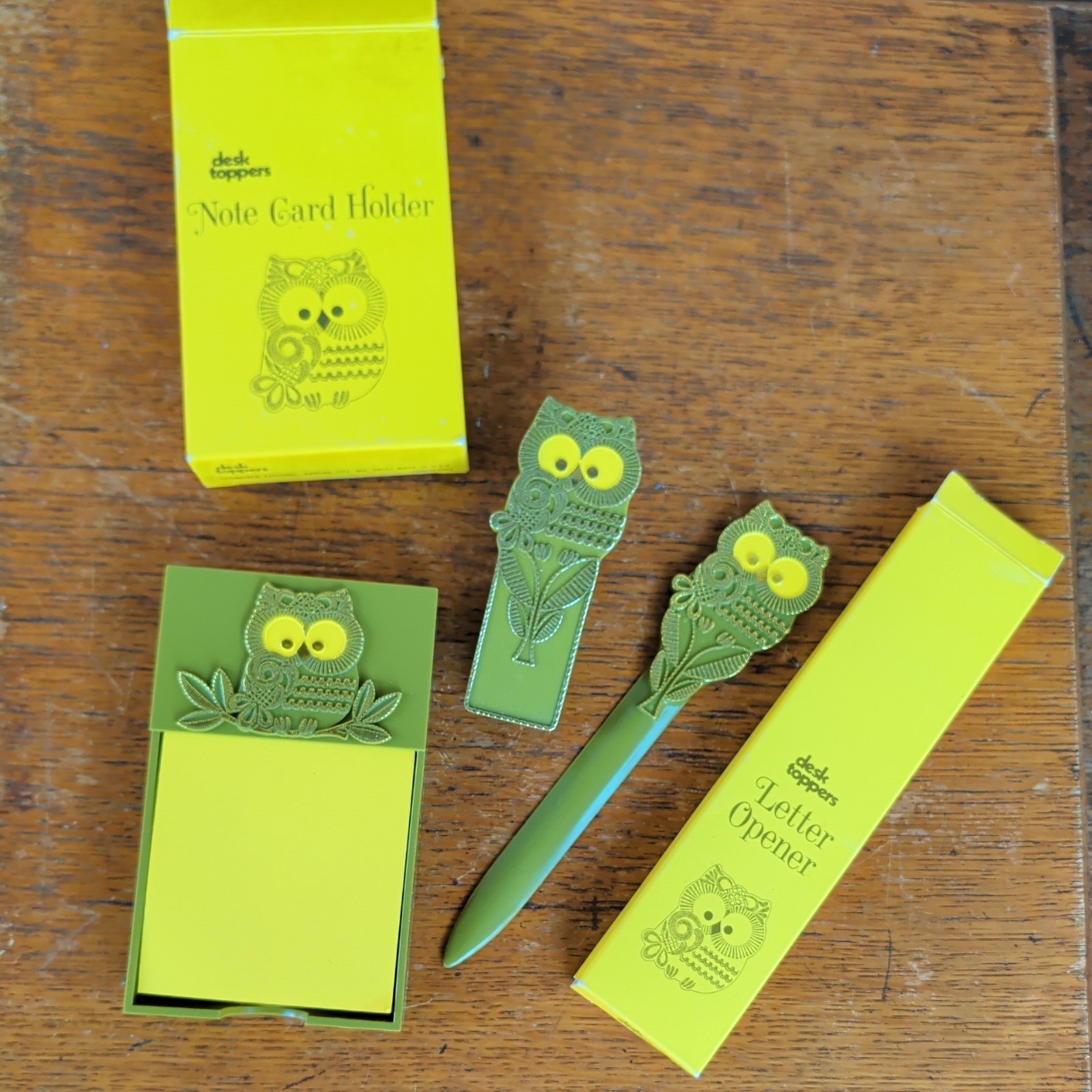 VTG 1970’s Owl Desk Set Note Card Holder/Opener/Stapler VTG 1970’s Owl Desk Set Note Card Holder/Opener/Stapler