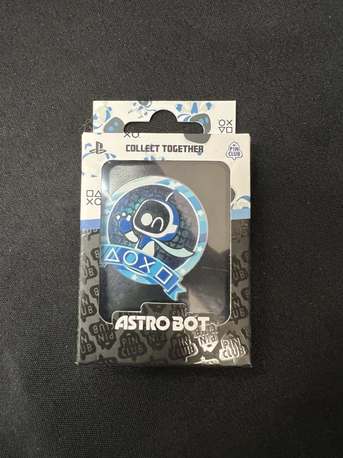 Collect Together Pinback Button - Astro Bot PlayStation Pin Club
