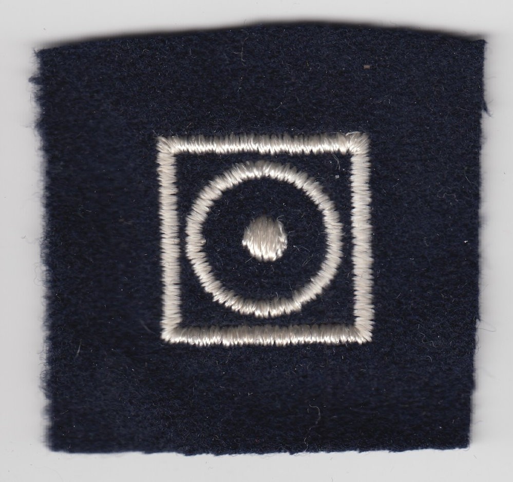 Vintage US Navy Sharpshooter Qualification Mark Badge Patch Insignia Naval Vintage US Navy Sharpshooter Qualification Mark Badge Patch Insignia Naval