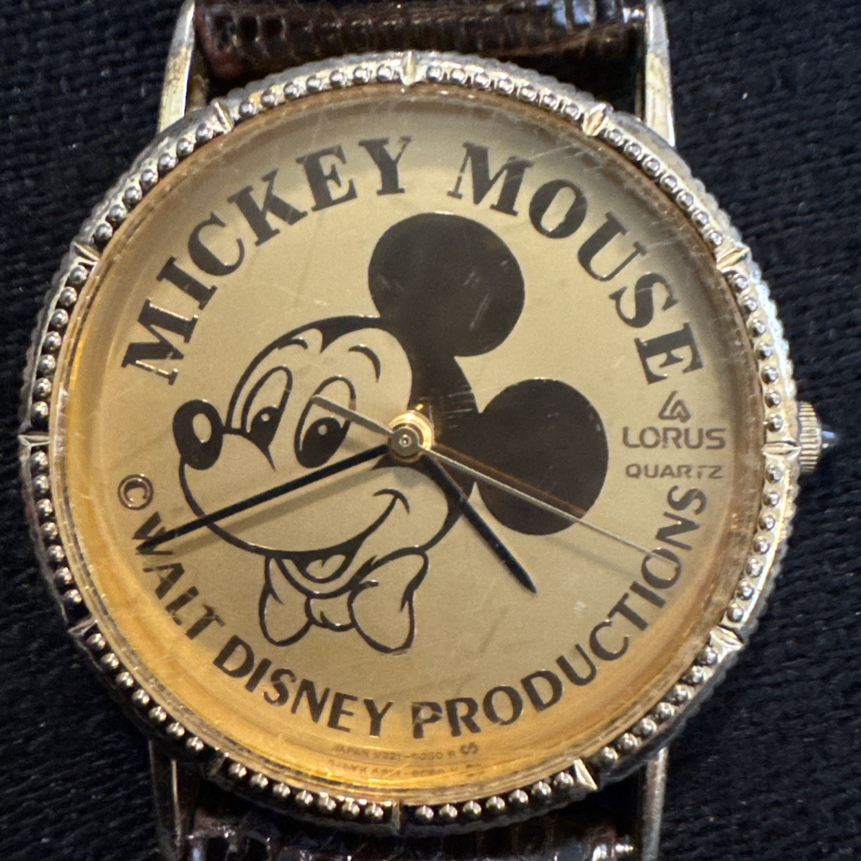 Vintage Lorus Mickey Mouse Watch Gold Tone Yellow Dial Walt Disney Productions