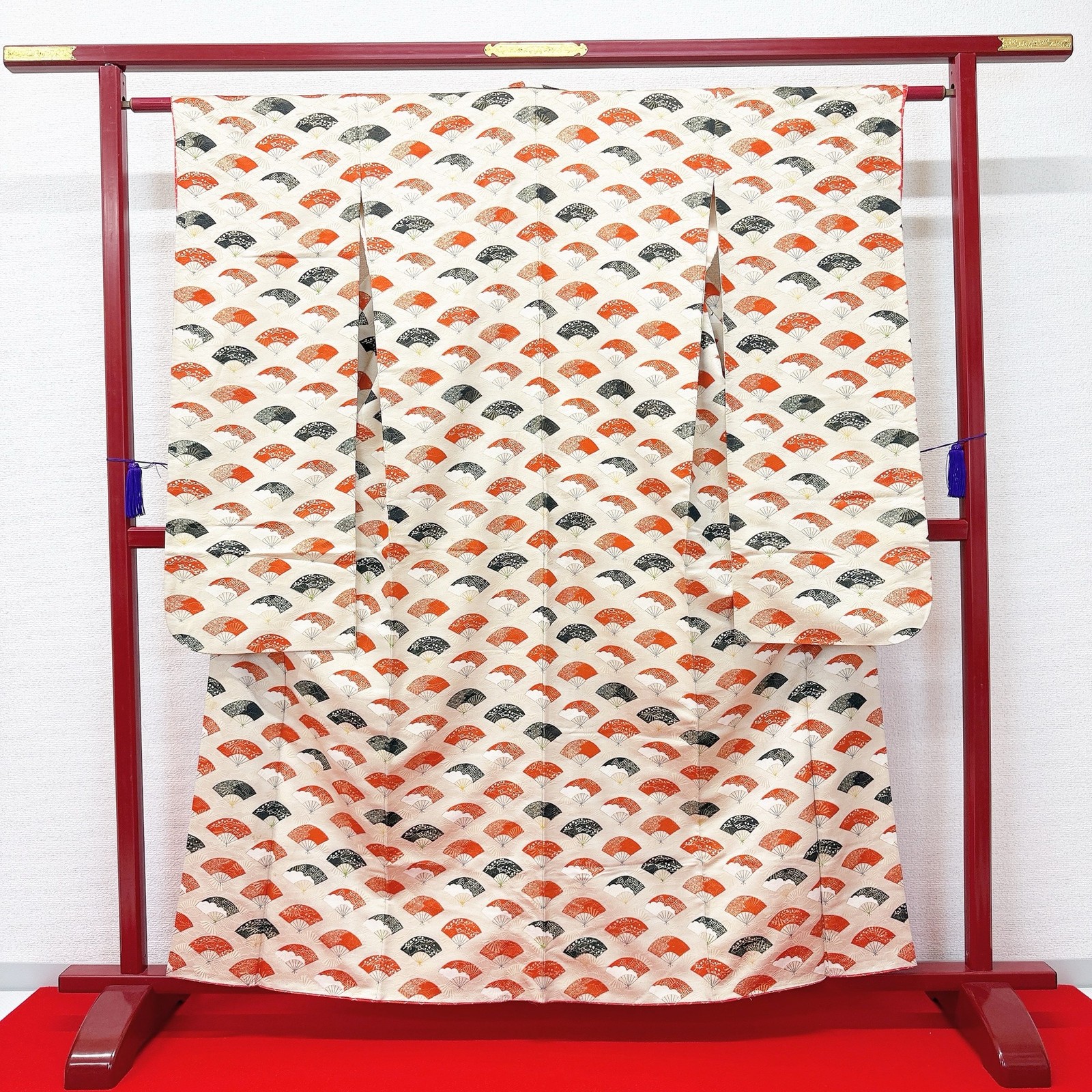 Elegant Japanese Haori Kimono Cream Fan Pattern Silk Traditional Outerwear