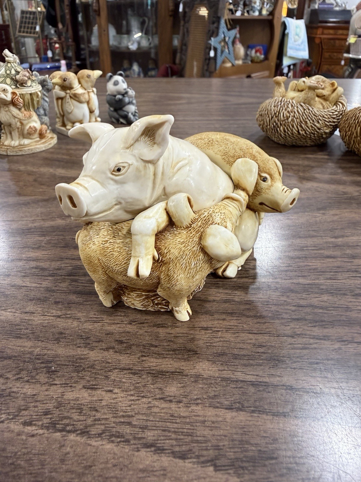 Vintage Harmony Kingdom HK Pen Pals Pigs Made In England Resin Trinket Box Vintage Harmony Kingdom HK Pen Pals Pigs Made In England Resin Trinket Box