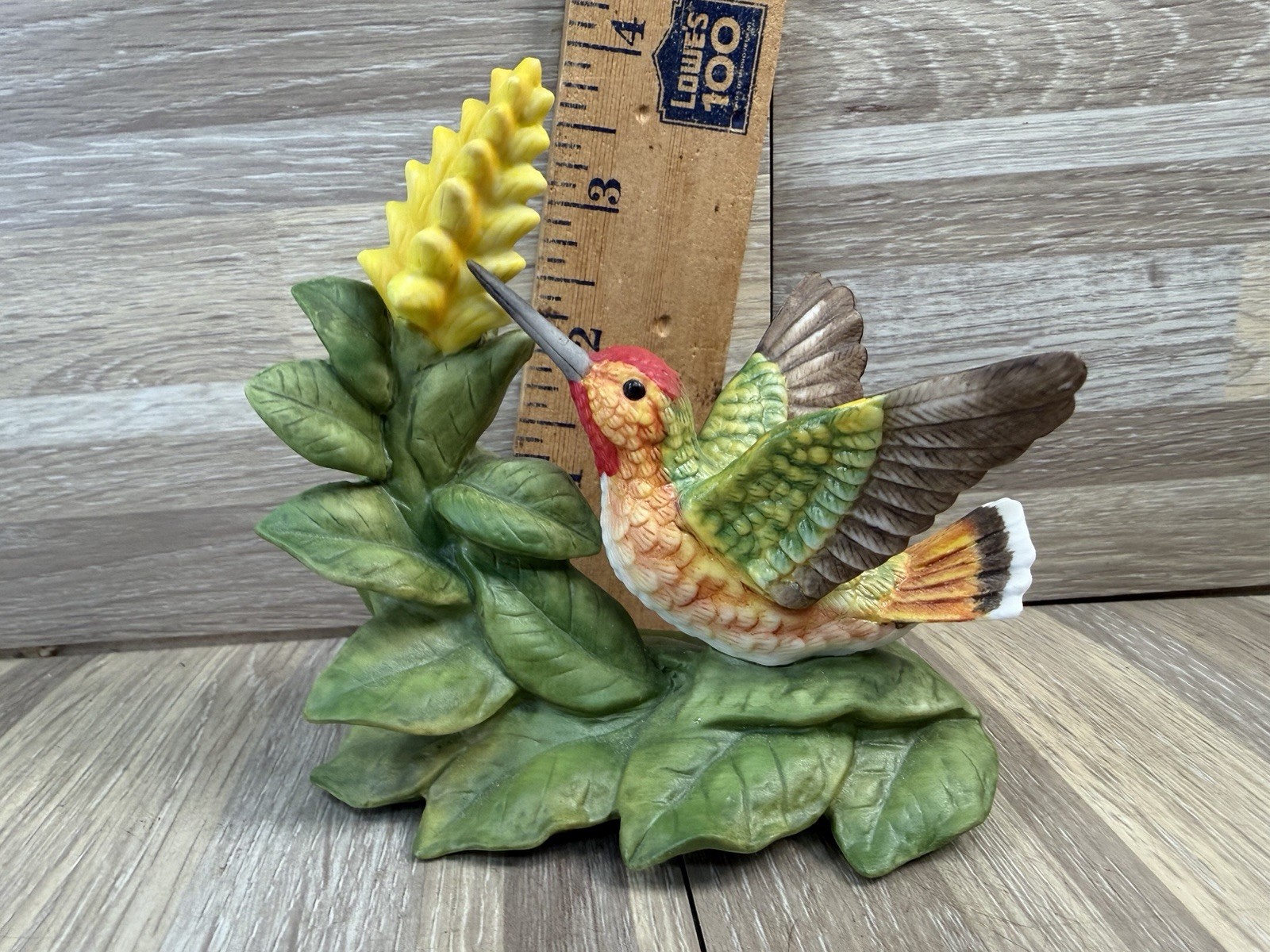 1996 Bronson Collectibles Allen’s Hummingbird With Aphelandra Procelain Figure 
