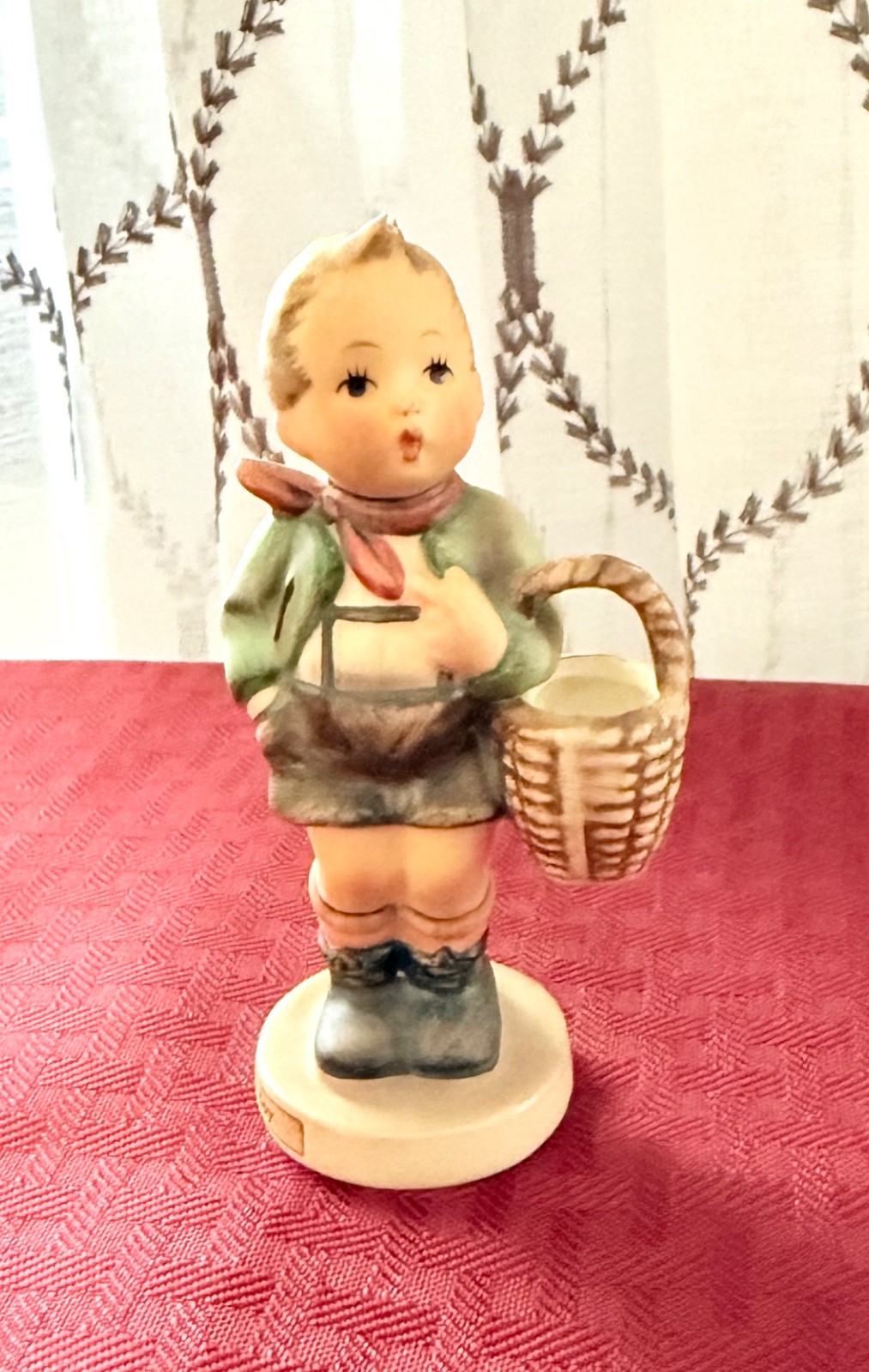 Goebel Vintage Hummel  Village Boy Figurine #51 3/0 West Germany