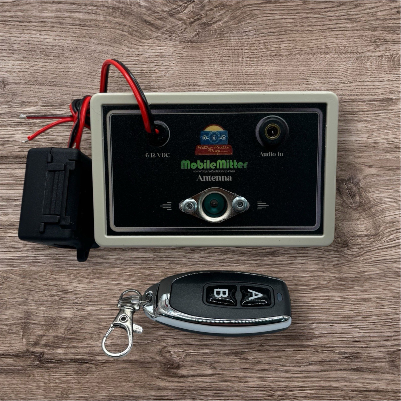 Car AM Transmitter/Bluetooth For Antique Vintage Retro Vehicle Radios