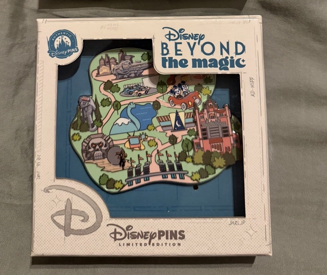 Disney D23 2026 Beyond the Magic - LE 300 Hollywood Studios Park Map Pin