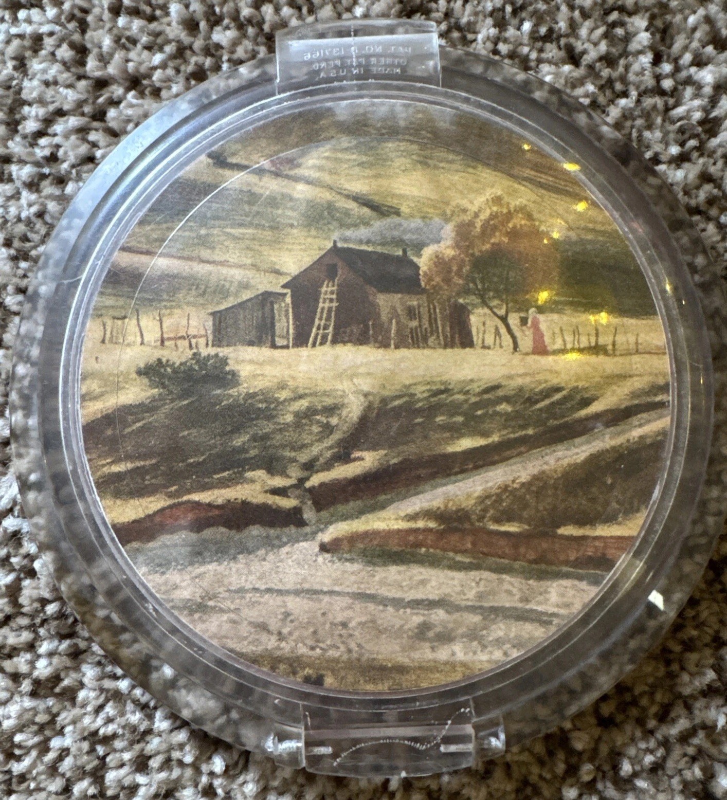 Vint 1940s ZIEGFELD Zodiac Girl Outdoor Barn Snow COMPACT LUCITE  & SIGNED PUFF