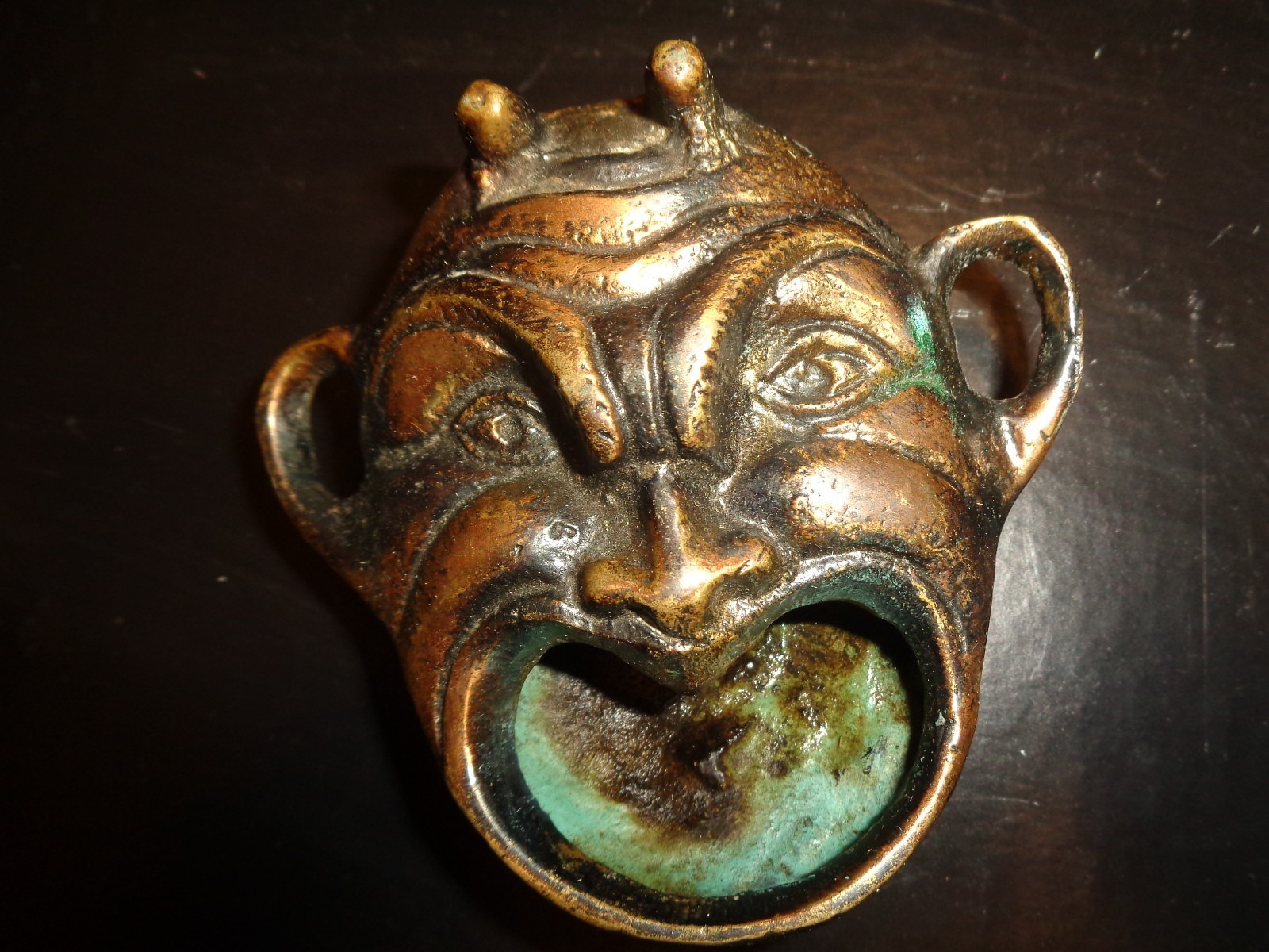 VINTAGE BRONZE/COPPER METAL DEVIL FACE ASHTRAY INCENSE BURNER 3-1/4 VINTAGE BRONZE/COPPER METAL DEVIL FACE ASHTRAY INCENSE BURNER 3-1/4
