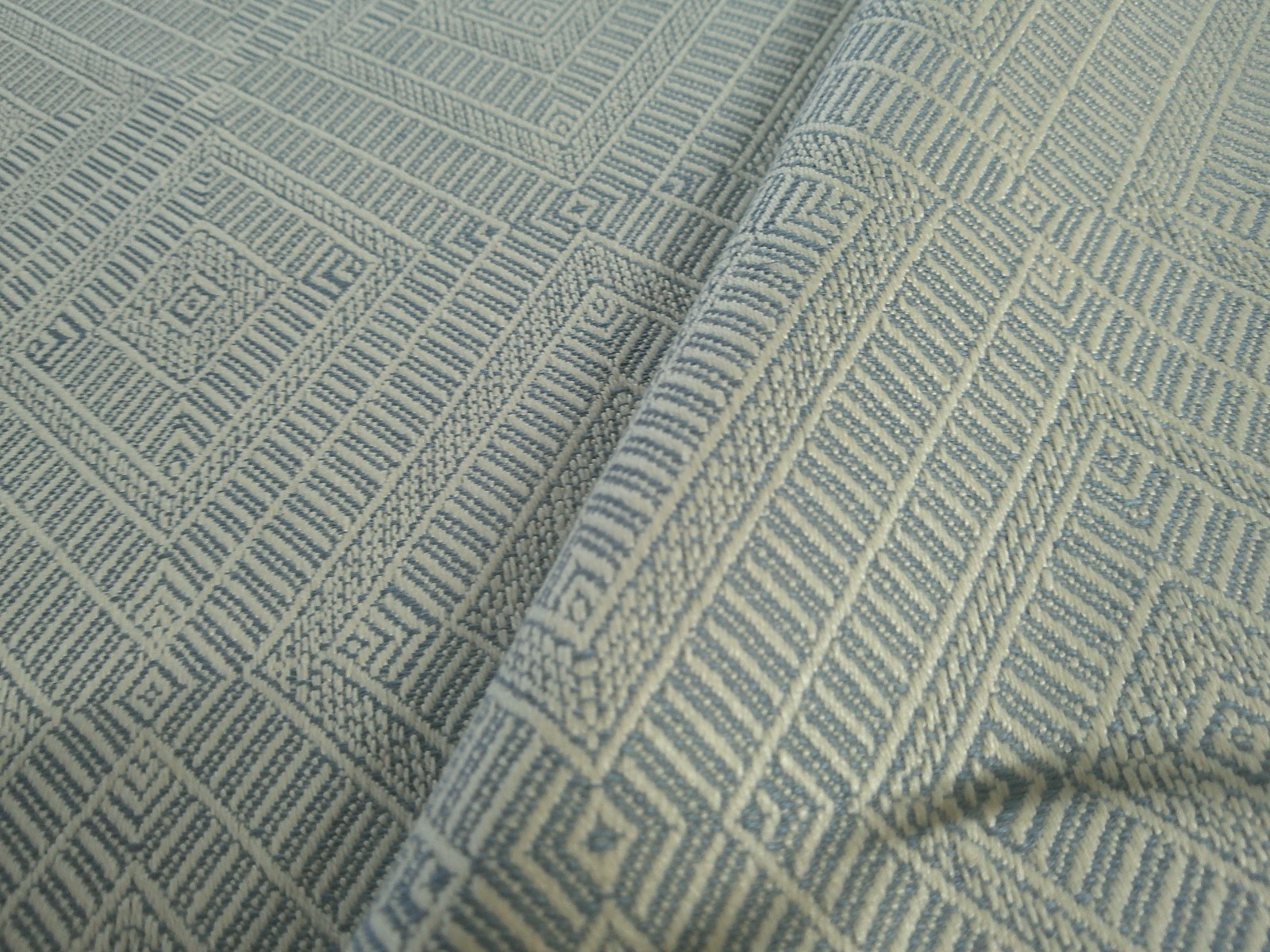Schumacher Geometric Weave Indoor/Outdoor Linen in Chambray 2.75 Yards Schumacher Geometric Weave Indoor/Outdoor Linen in Chambray 2.75 Yards