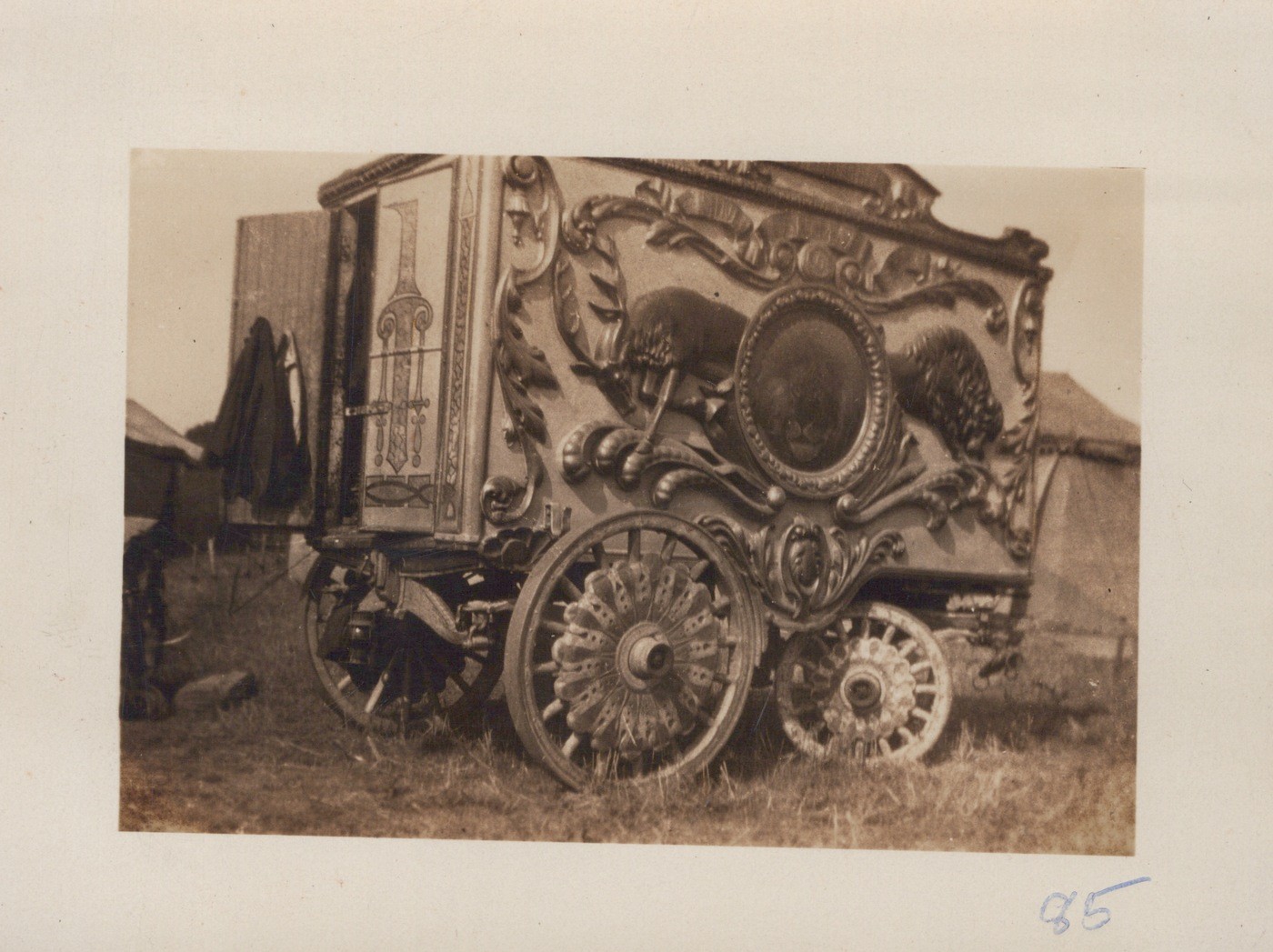 Hagenbeck-Wallace Circus Elk Buffalo Tableau Wagon 1923 - Original Photo