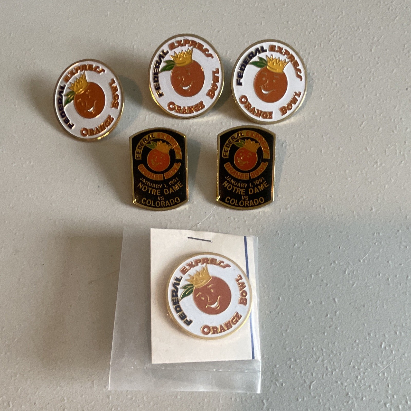Vintage Federal Express Orange Bowl Pinback Pins Notre Dame vs Colorado 1991