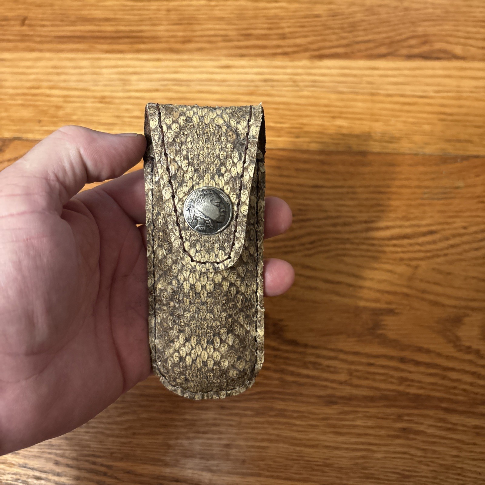 Buck 110 Rattlesnake Skin Knife Sheath Buck 110 Rattlesnake Skin Knife Sheath