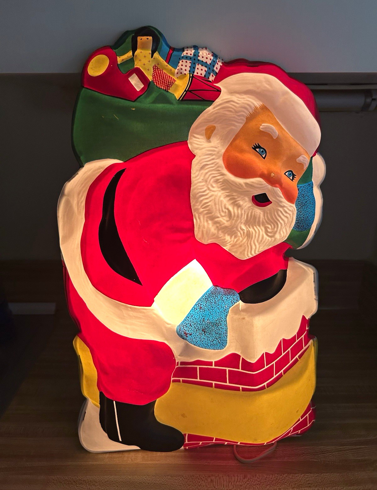 LA Goodman Santa Claus Chimney Blow Mold Flatback 1950’s LA Goodman Santa Claus Chimney Blow Mold Flatback 1950’s