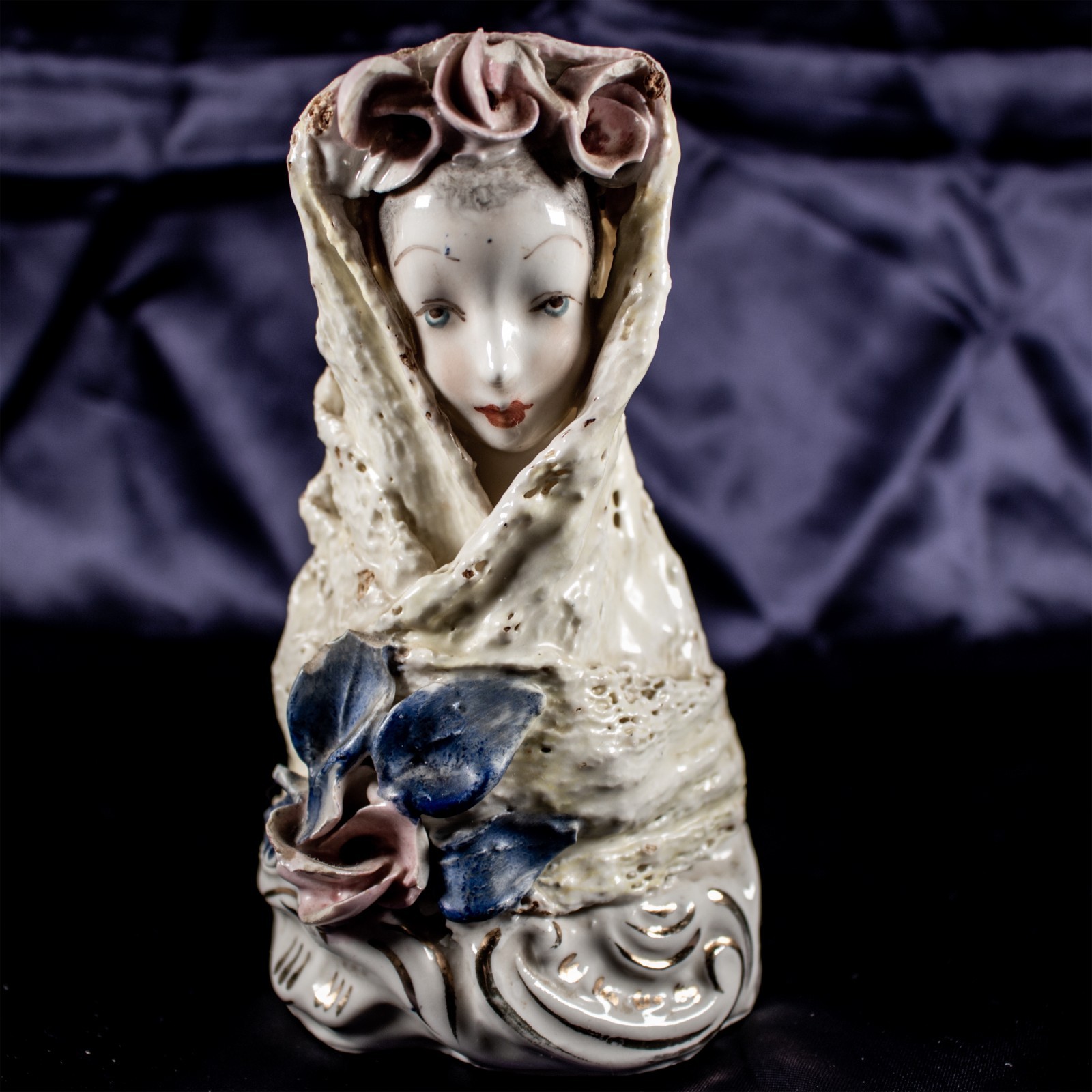 VINTAGE 1940's Madonna Woman Figuerine Porcelain Bust Sculpture Hand Painted