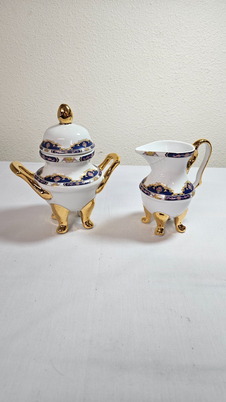 Vintage Yau Shing Laurel Porcelain 24K gold trimmed sugar and creamer set