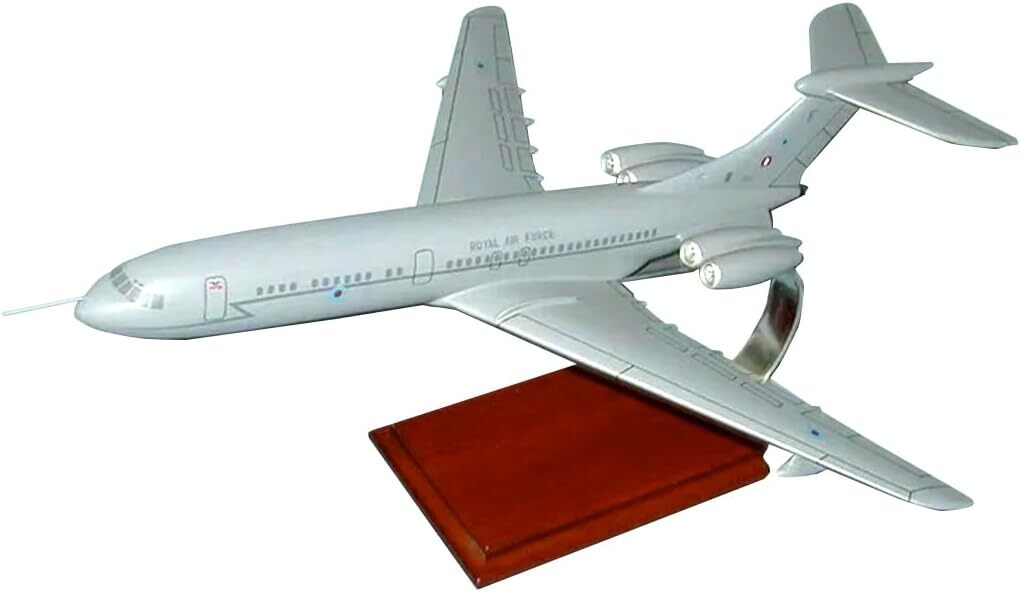 RAF Vickers VC-10 Aerial Refueling Tanker Desk Display Model 1/112 SC Airplane