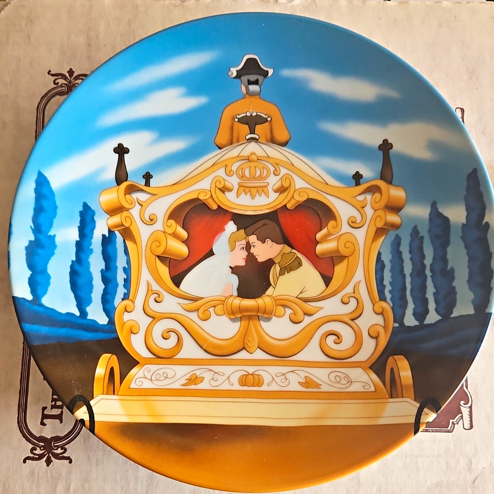 Edwin M. Knowles Disney Cinderella “Happily Ever After” Collector Plate 1990