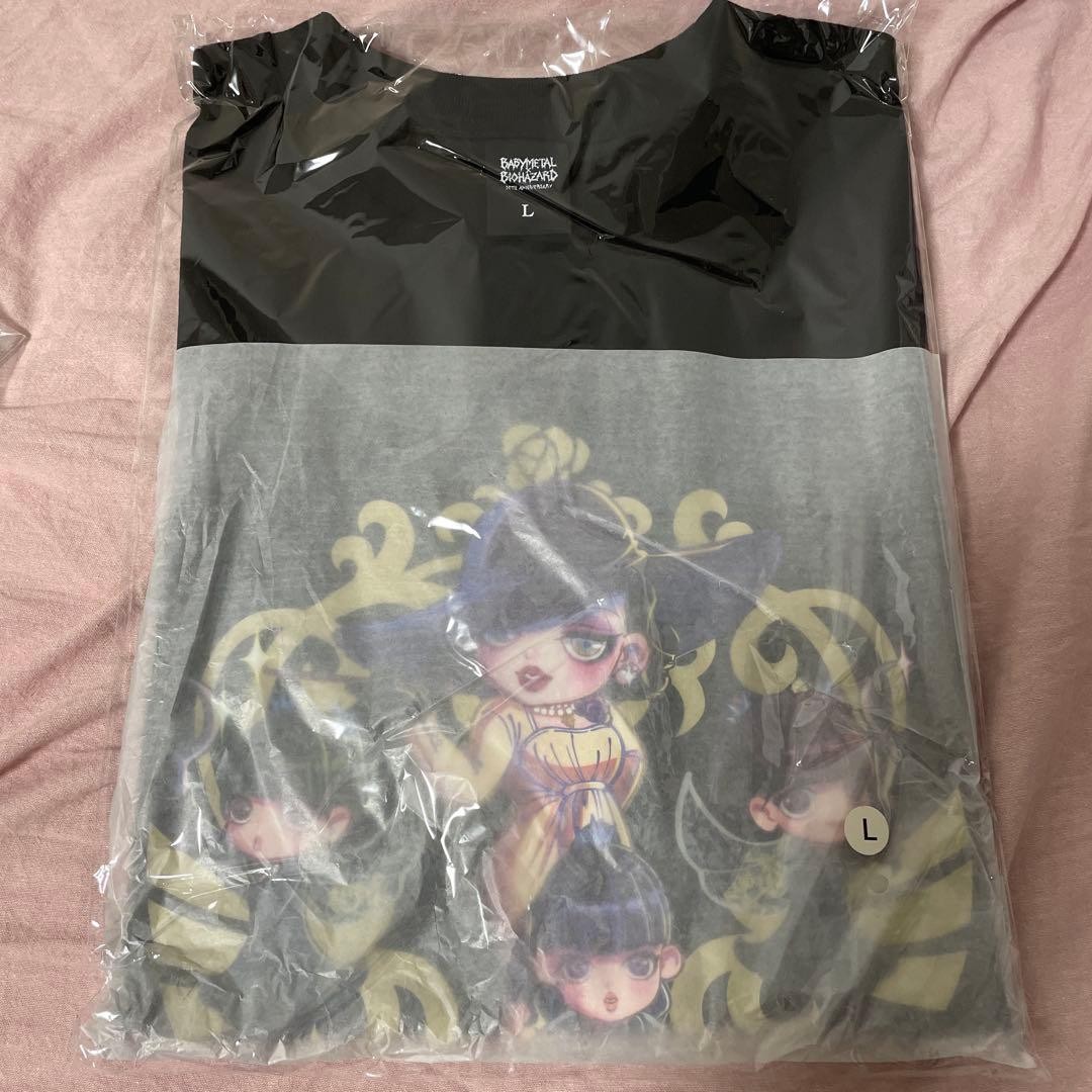 BABYMETAL x BIOHAZARD collaboration T-shirt 30th anniversary Size L New BABYMETAL x BIOHAZARD collaboration T-shirt 30th anniversary Size L New