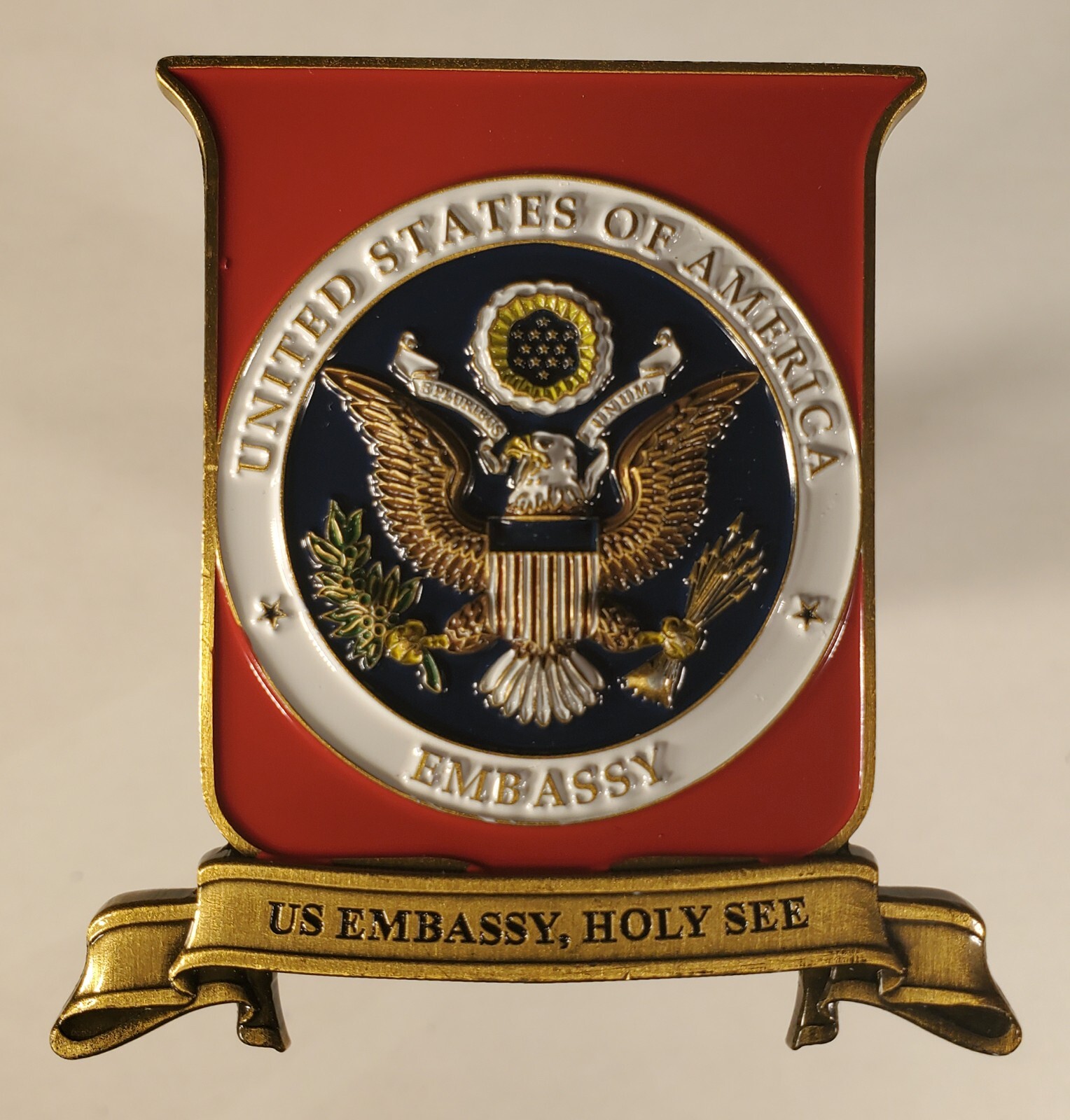 US STATE DEPARTEMENT US EMBASSY VATICAN CITY CHALLENGE COIN 2