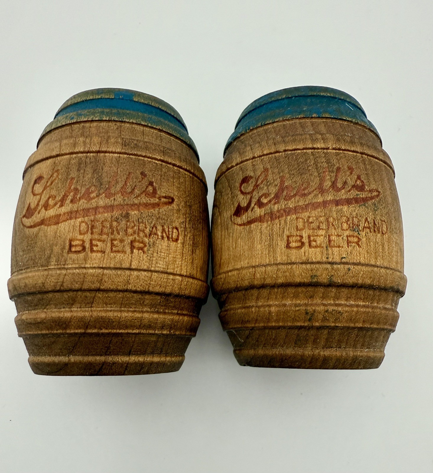 Schell’s Deer Brand Beer Mini Wooden Keg Salt Pepper Shakers New Ulm MN Rare Schell’s Deer Brand Beer Mini Wooden Keg Salt Pepper Shakers New Ulm MN Rare