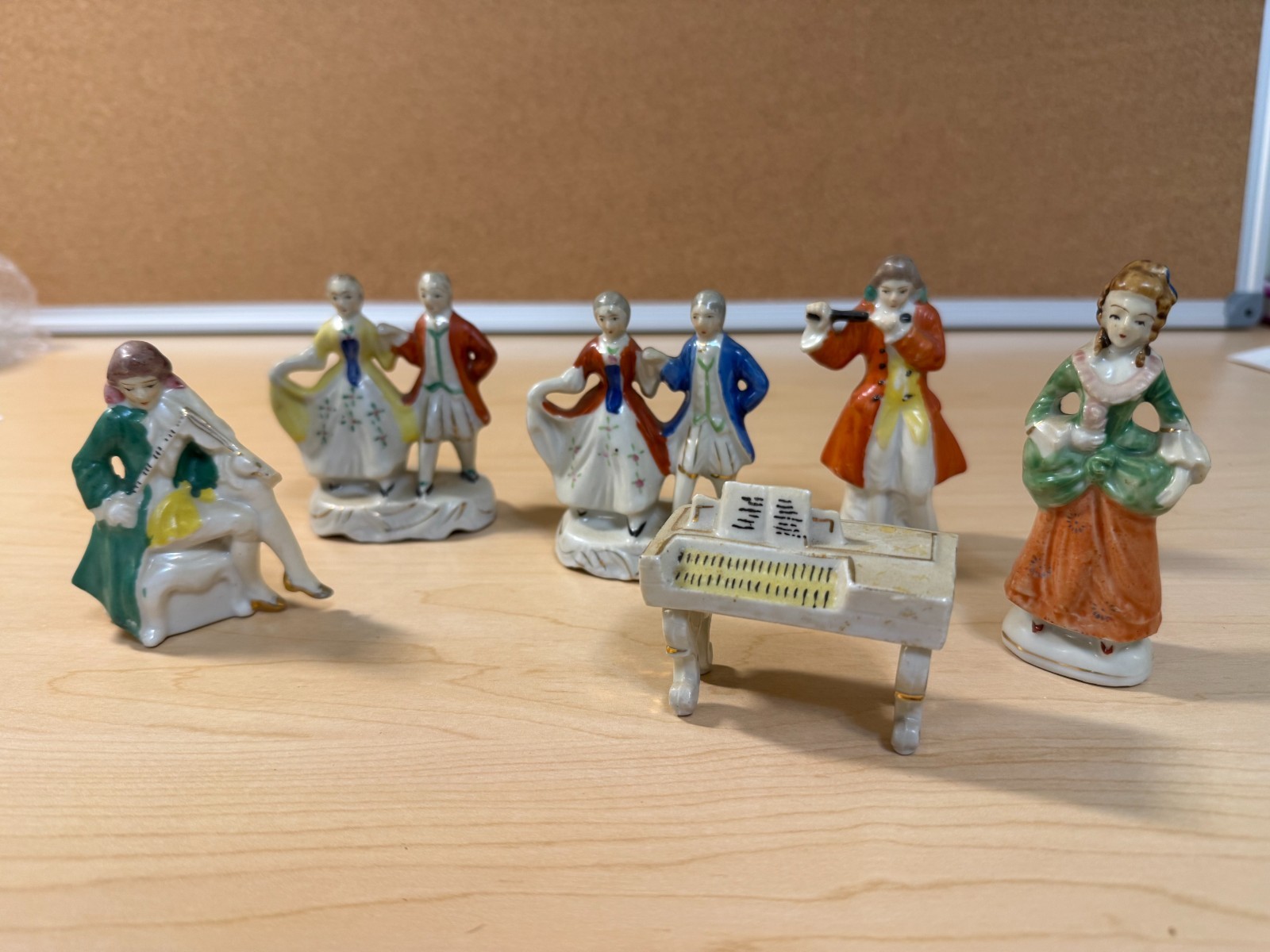 Vintage Colonial/Victorian Figurines Made in Occupied Japan/Made in Japan
