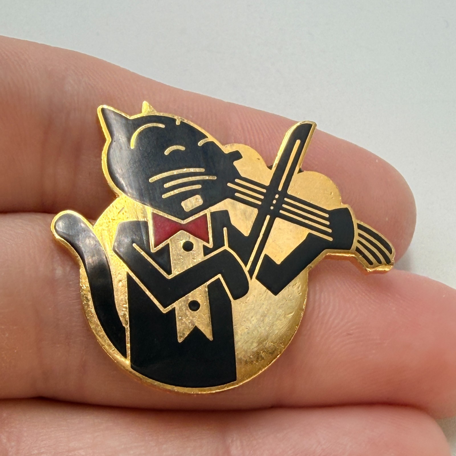 Rare 1993 Joost Swarte Playing Whiskers Violin Lapel Pin Tuxedo Vintage Rare 1993 Joost Swarte Playing Whiskers Violin Lapel Pin Tuxedo Vintage