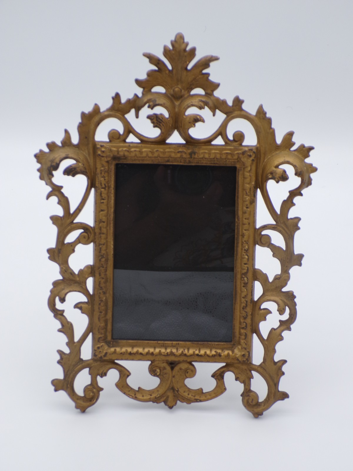 Antique Gold Art Nouveau Easel Picture Frame Reticulated Acanthus Scrollwork