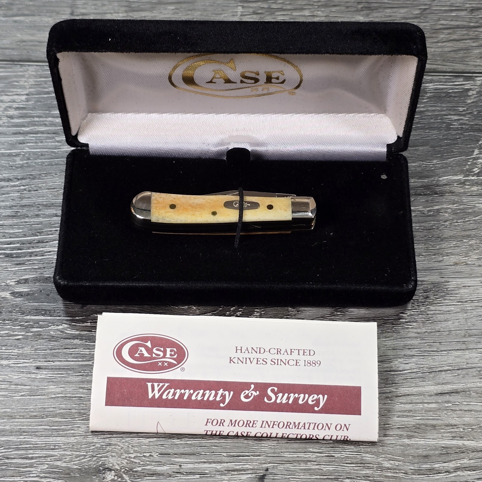 2004 CASE XX TINY TRAPPER EX2154 SS RARE EXOTIC GENUINE GIRAFFE BONE W/BOX NOS 2004 CASE XX TINY TRAPPER EX2154 SS RARE EXOTIC GENUINE GIRAFFE BONE W/BOX NOS