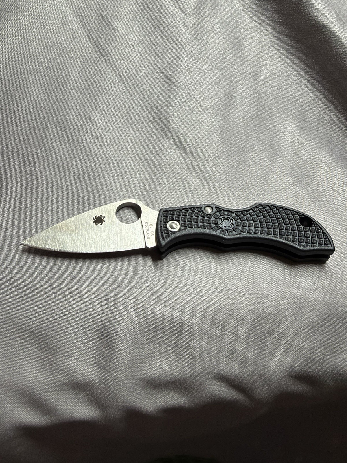 spyderco knife Manbug Barely Used W Box And Papers