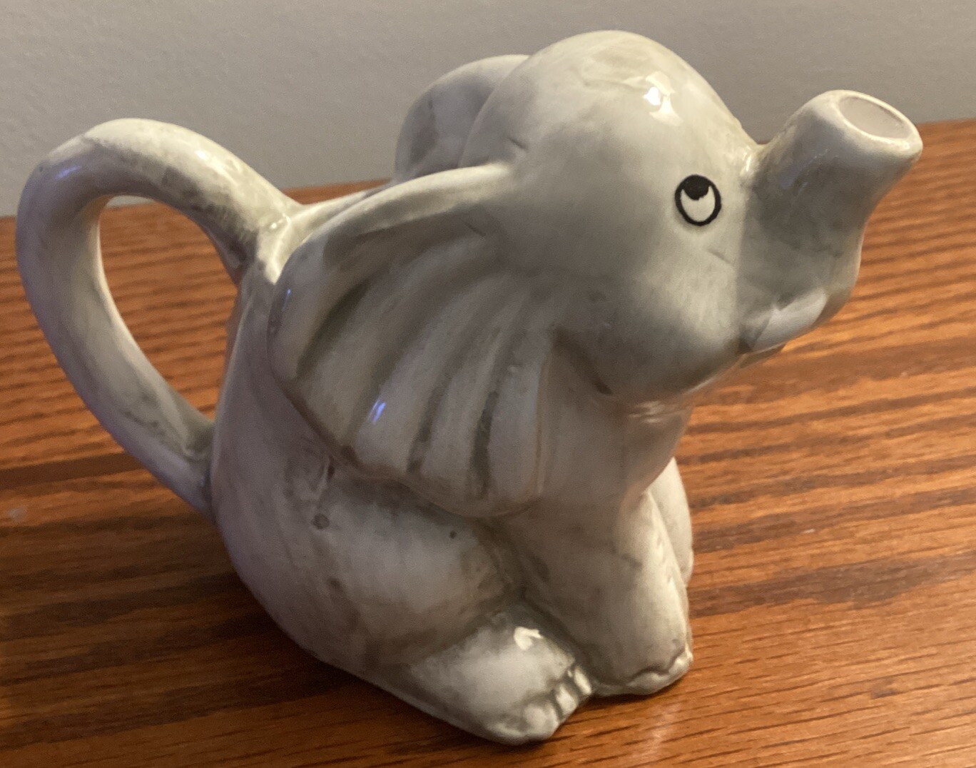 Vintage Pottery Elephant Creamer Pitcher MCM Coffee Creamer 3.5\