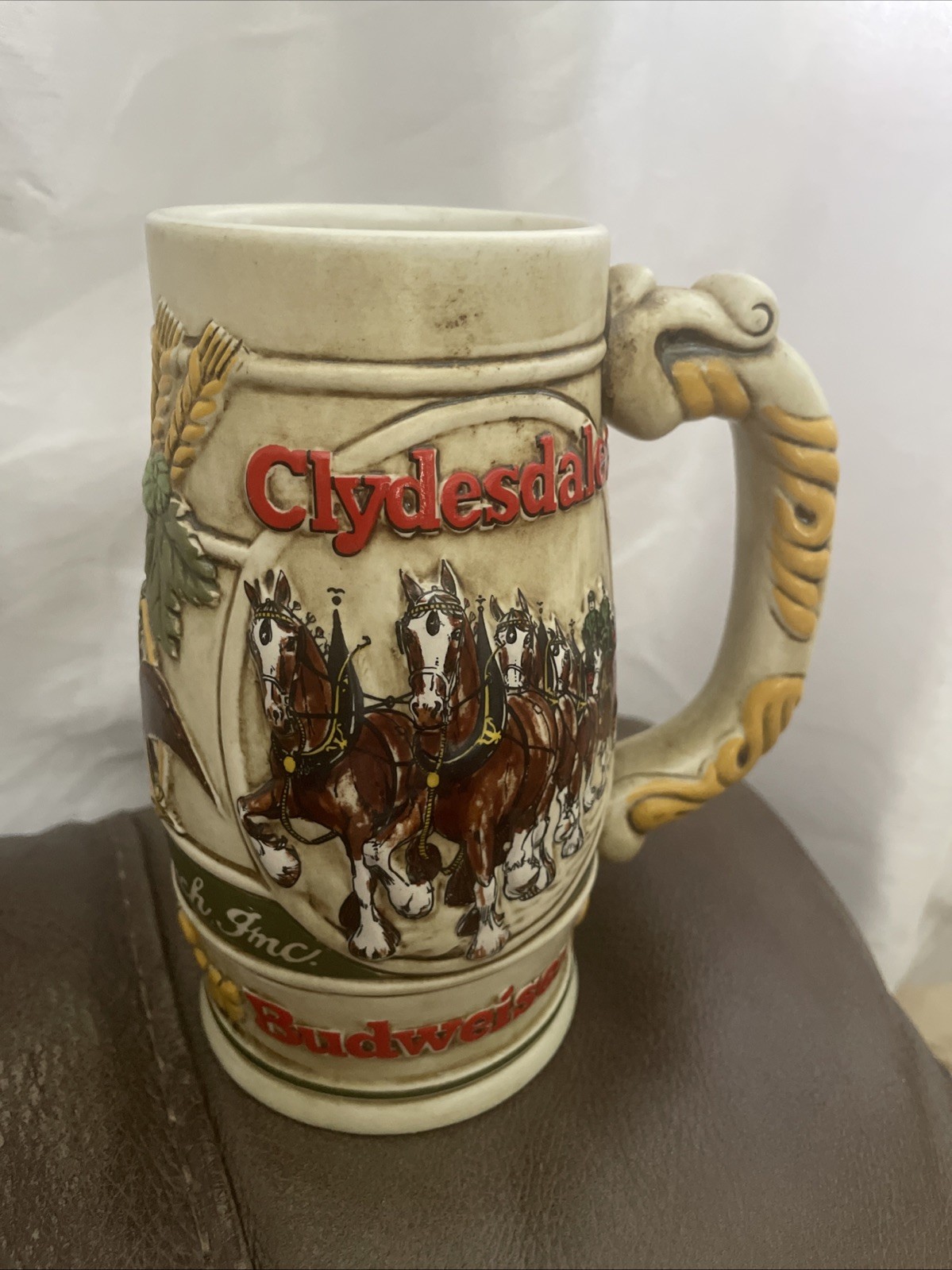 Vintage Budweiser Beer Stein of Clydesdales Pulling a Beer Wagon Vintage Budweiser Beer Stein of Clydesdales Pulling a Beer Wagon