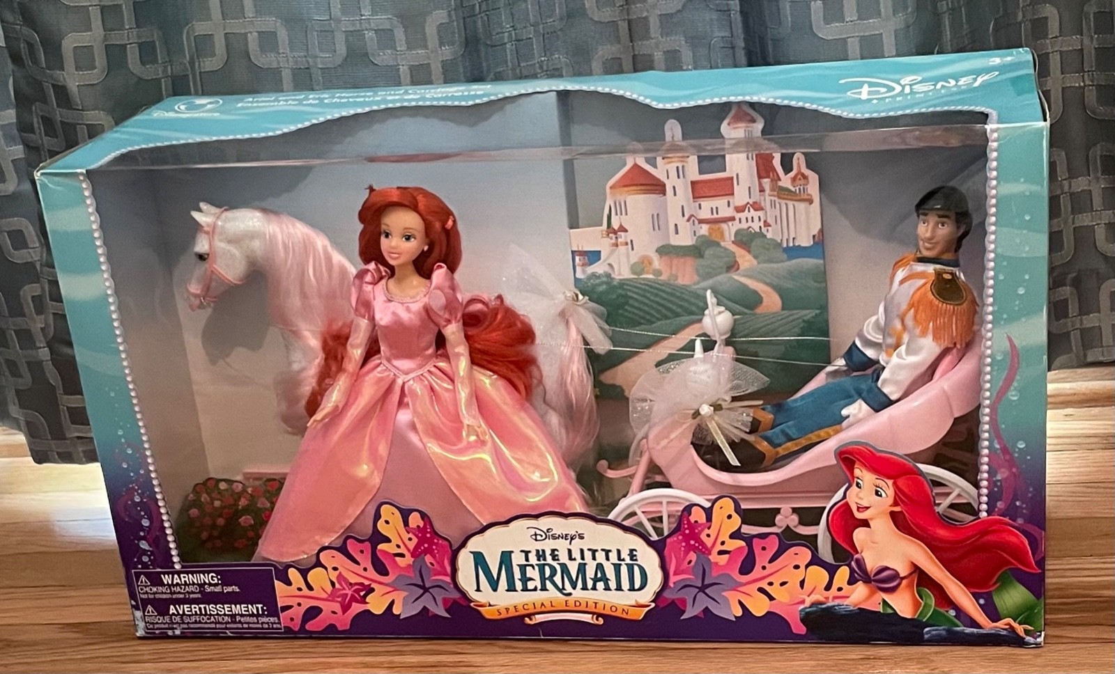 New Disney Store The Little Mermaid 2006 Ariel & Eric Horse & Carriage Set NIB