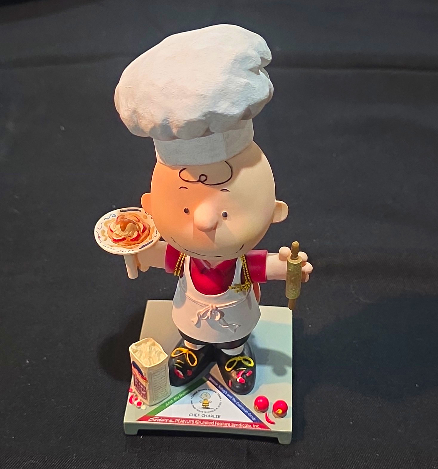 Westland Giftware Peanuts Charlie Brown Chef Figurine Resin Multicolor 1990s