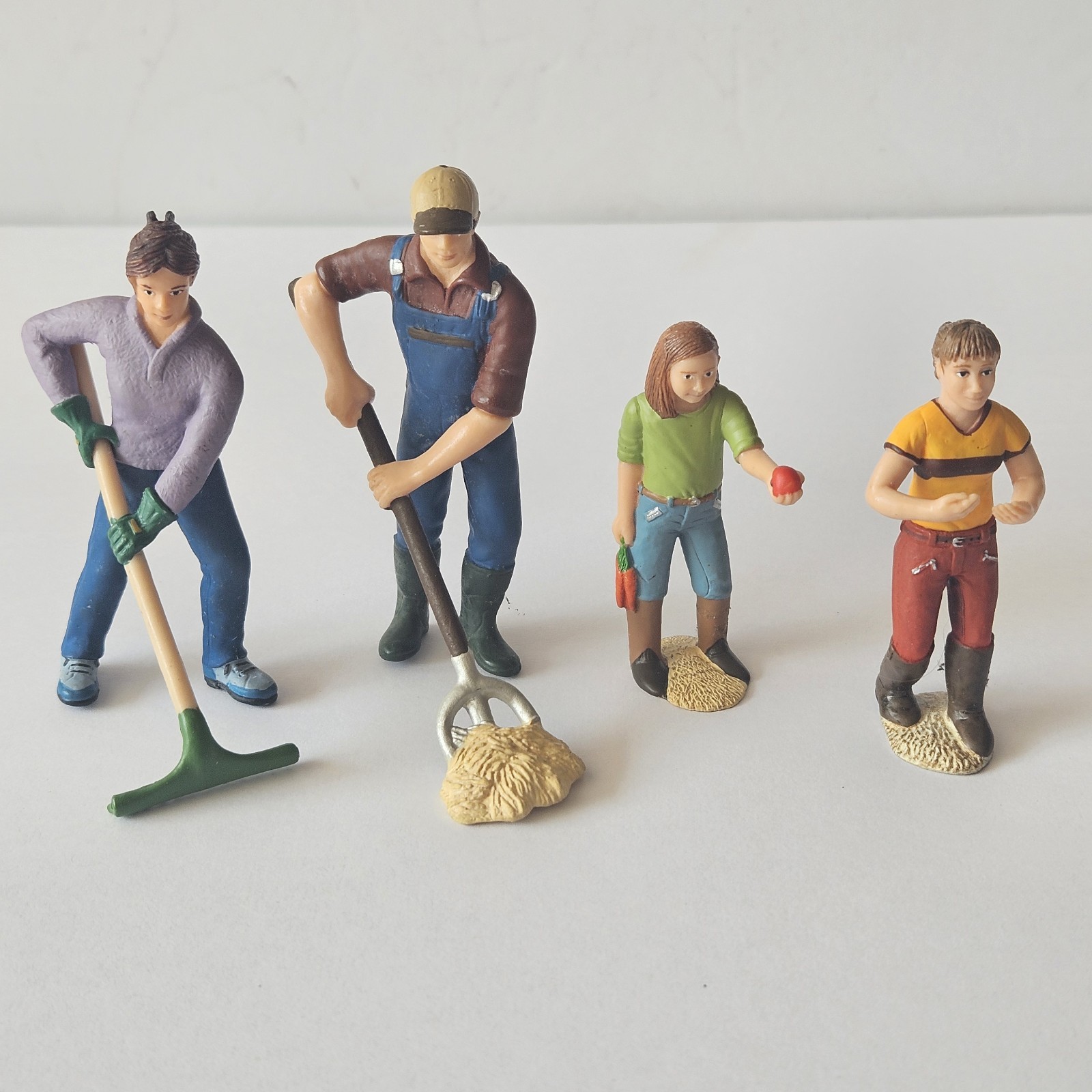 Schleich Farmer and Farmers Wife Rare Retired & 2 Girls Hay Shovel and Rake Schleich Farmer and Farmers Wife Rare Retired & 2 Girls Hay Shovel and Rake