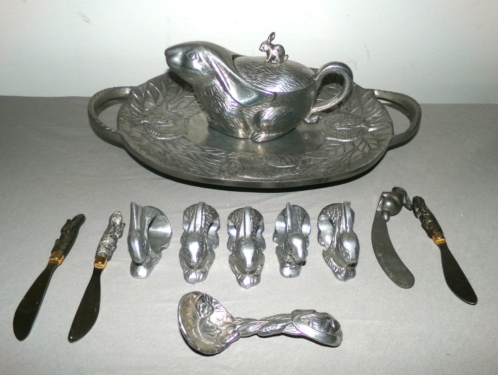 Vintage Arthur Court Rabbit Themed Gravy Boat with Tray Napkin Rings and Knives Vintage Arthur Court Rabbit Themed Gravy Boat with Tray Napkin Rings and Knives