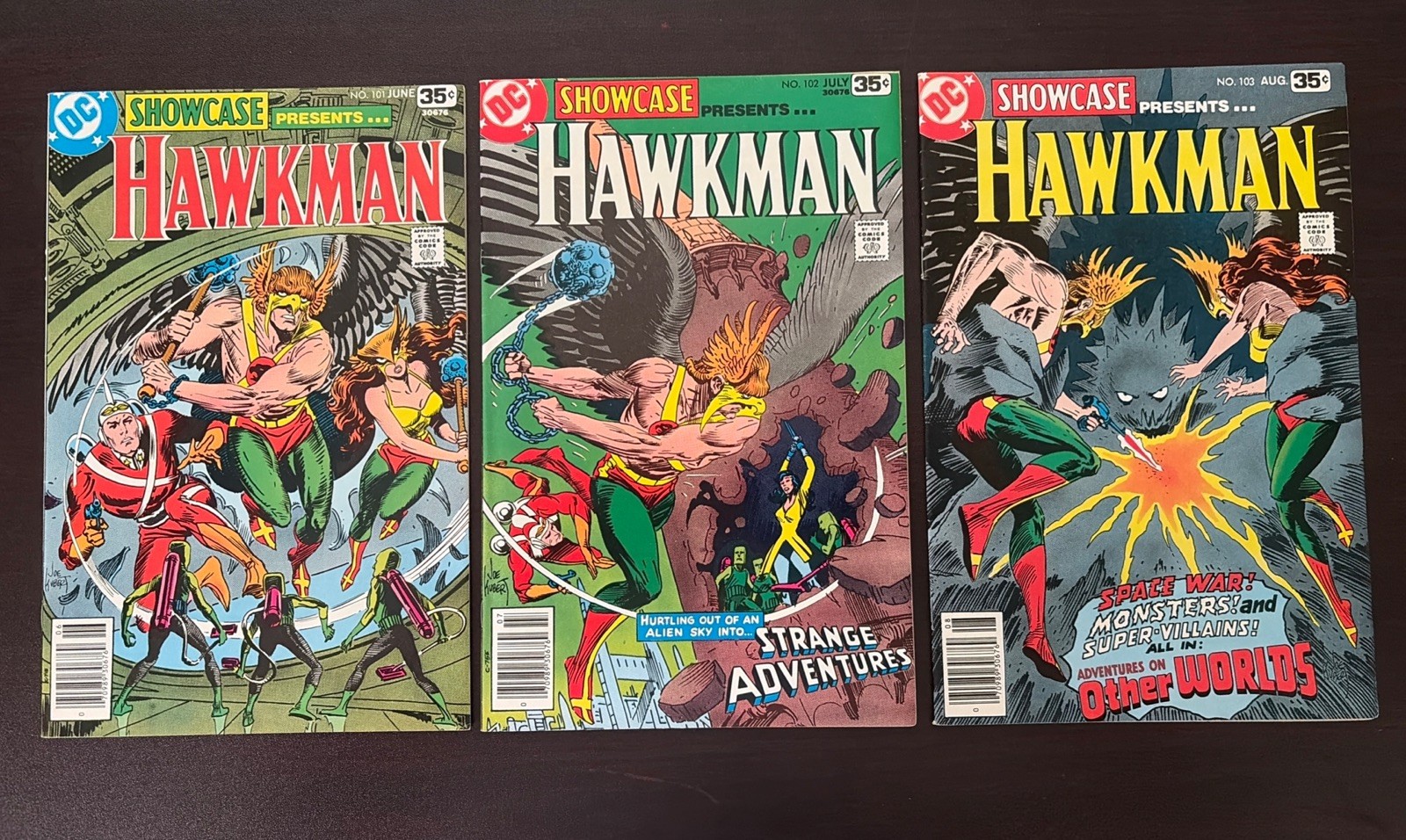Showcase Run 3 Hawkman #101-103 DC Comics 1977/78 $8 Ship Adam strange App Showcase Run 3 Hawkman #101-103 DC Comics 1977/78 $8 Ship Adam strange App