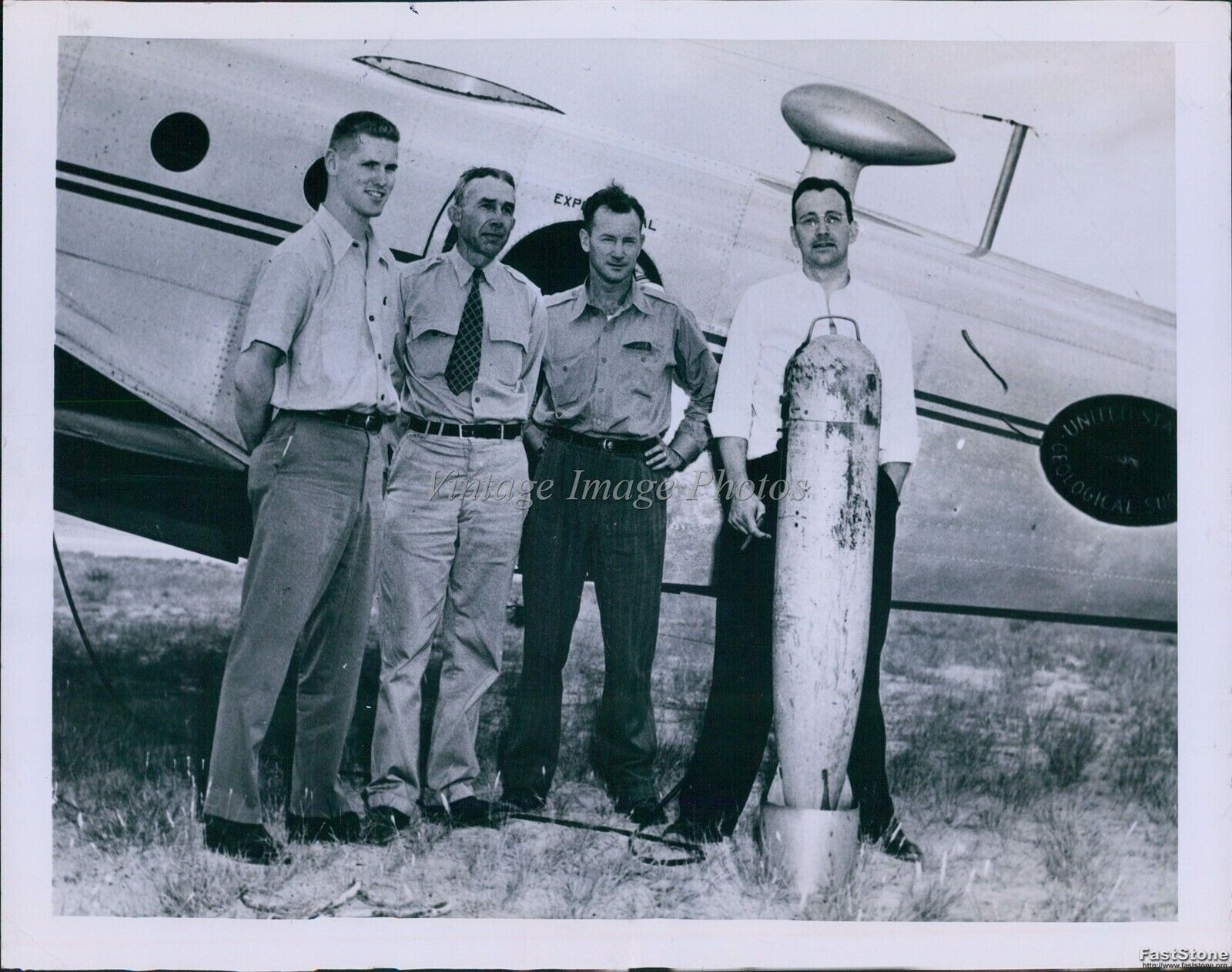 1948 Jr Reese Dr Ah Koschmann Bomb Search Mineral Deposits Planes Photo 7x9