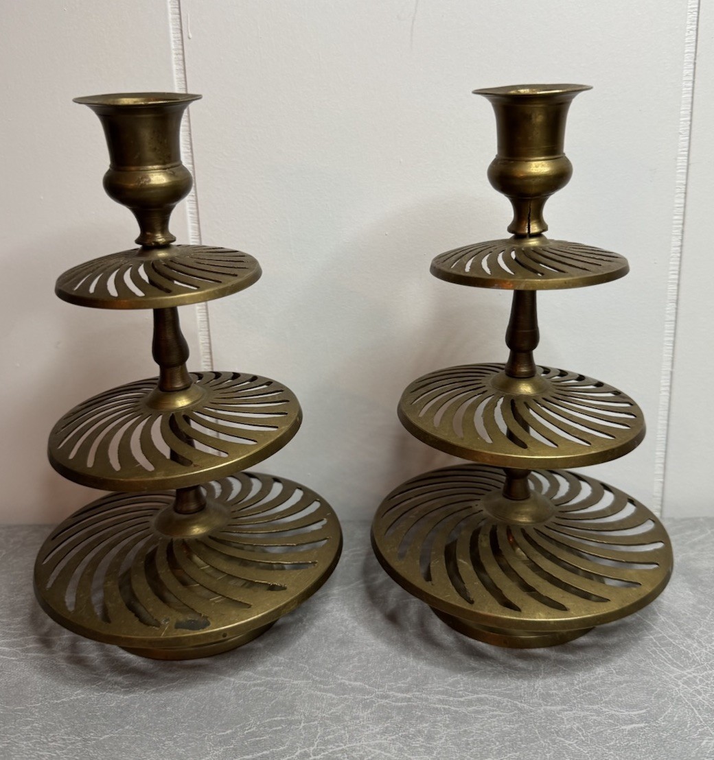 Antique Arts & Crafts MCM Minimalist Swirl Cut Out Pair of Brass Candlesticks Antique Arts & Crafts MCM Minimalist Swirl Cut Out Pair of Brass Candlesticks