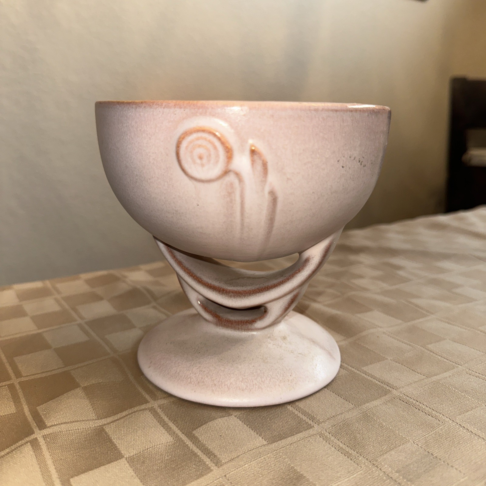 Antique Roseville Pottery 295 Rambler Rose Pedestal Bowl Pink White MCM 1937 Antique Roseville Pottery 295 Rambler Rose Pedestal Bowl Pink White MCM 1937