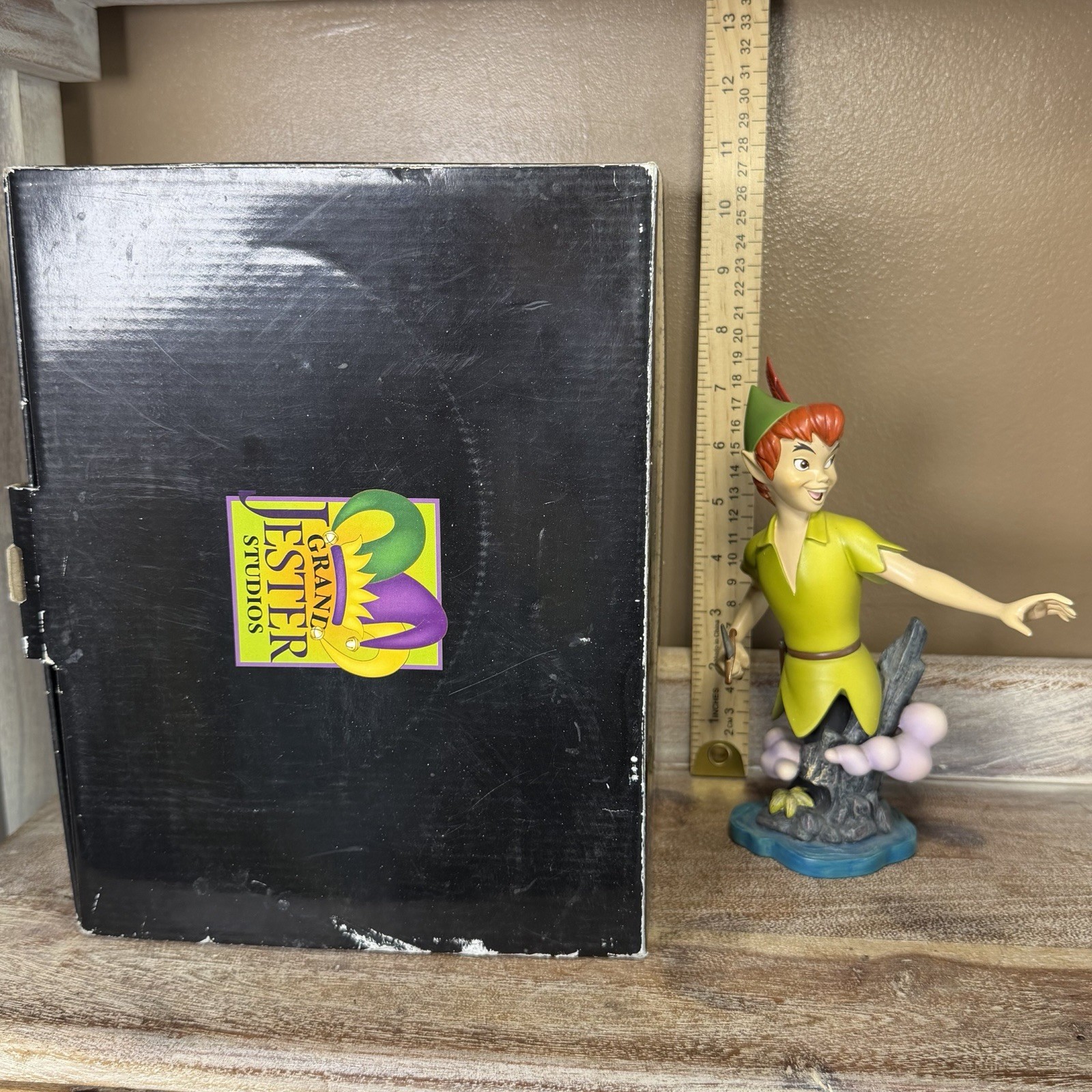 Disney Showcase Peter Pan Bust Grand Jester Enesco