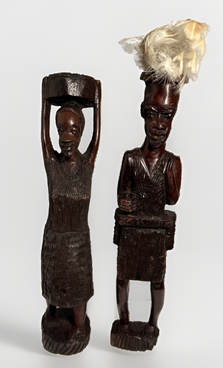 Vintage Hand Carved African Couple Statues Folk Art Sculptures / Decor Vintage Hand Carved African Couple Statues Folk Art Sculptures / Decor