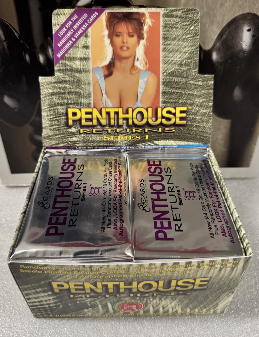 Penthouse Returns Series 1 Trading Cards (1) Sealed Booster Pack Of 9 Cards Penthouse Returns Series 1 Trading Cards (1) Sealed Booster Pack Of 9 Cards
