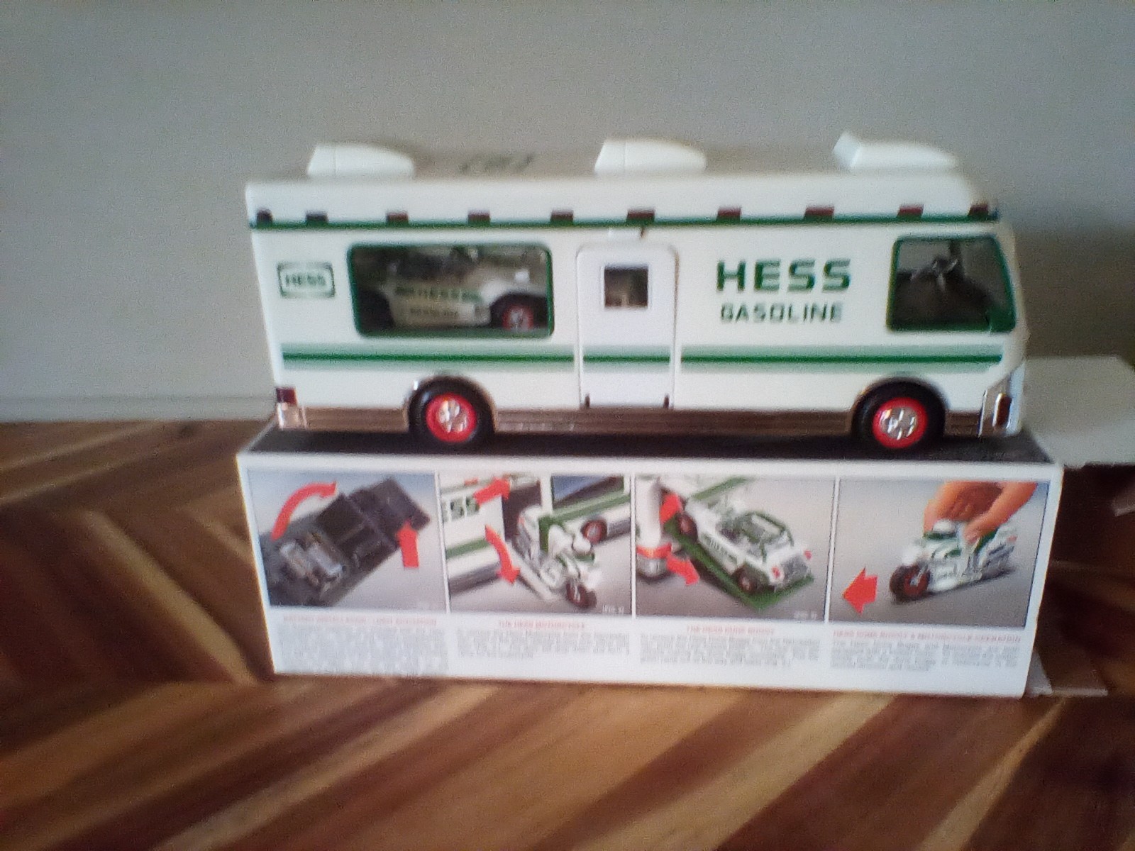 Vintage 1998 Hess Truck Recreation Van with Dune Buggy and Motorcycle NIB