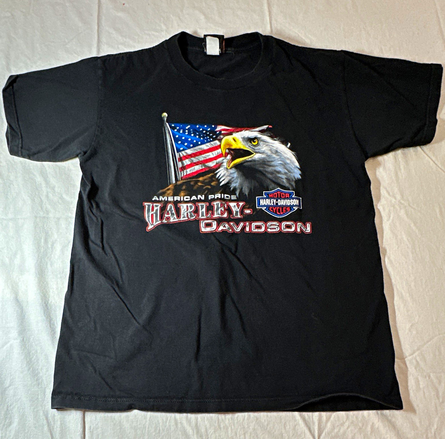 Vintage Harley-Davidson American Pride Eagle Flag T-shirt Large St. Paul Size L Vintage Harley-Davidson American Pride Eagle Flag T-shirt Large St. Paul Size L