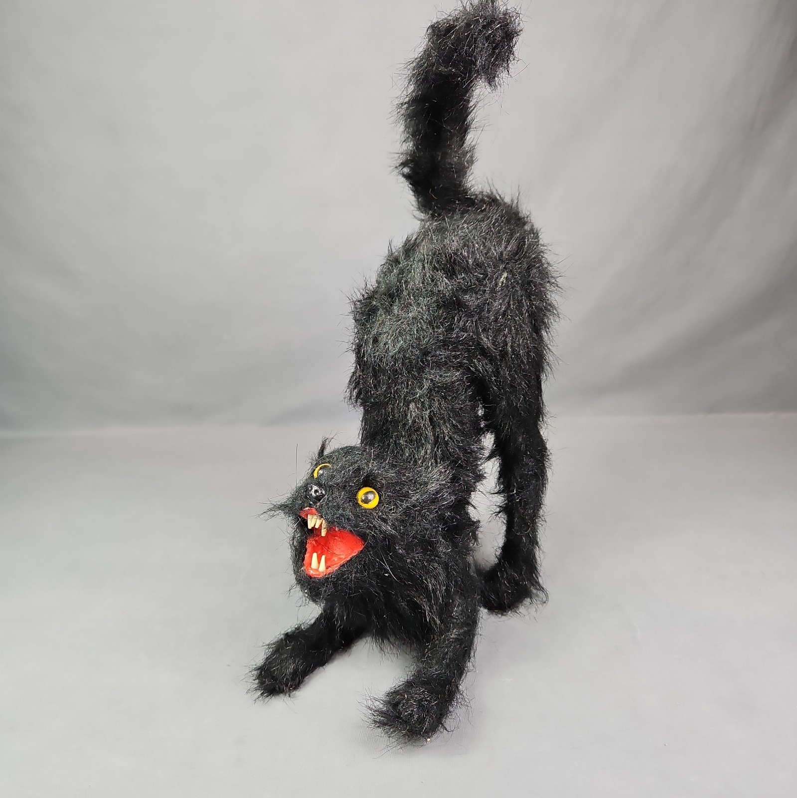 🐈⬛ 🎃 Vtg Rare Scary Hissing Black Realistic Cat Halloween Decor Prop 50/60s 🐈⬛ 🎃 Vtg Rare Scary Hissing Black Realistic Cat Halloween Decor Prop 50/60s